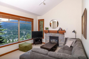 BLUFFS 6 3 Bed 2 Bath Townhouse Ski-InOut Breathtaking Views Hot Tub